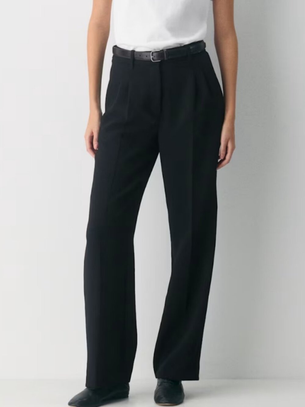 THE EFFORTLESS PANT™ | Aritzia